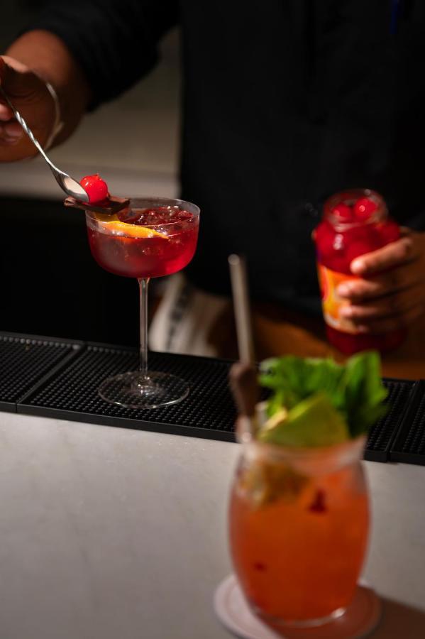 高尔 The Charleston酒店 外观 照片